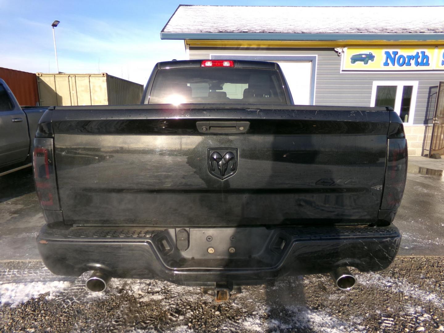 2017 Black RAM 1500 Tradesman Quad Cab 4WD (1C6RR7FT8HS) with an 5.7L V8 OHV 16V engine, 8A transmission, located at 2630 Philips Field Rd., Fairbanks, AK, 99709, (907) 458-0593, 64.848068, -147.780609 - Photo#3