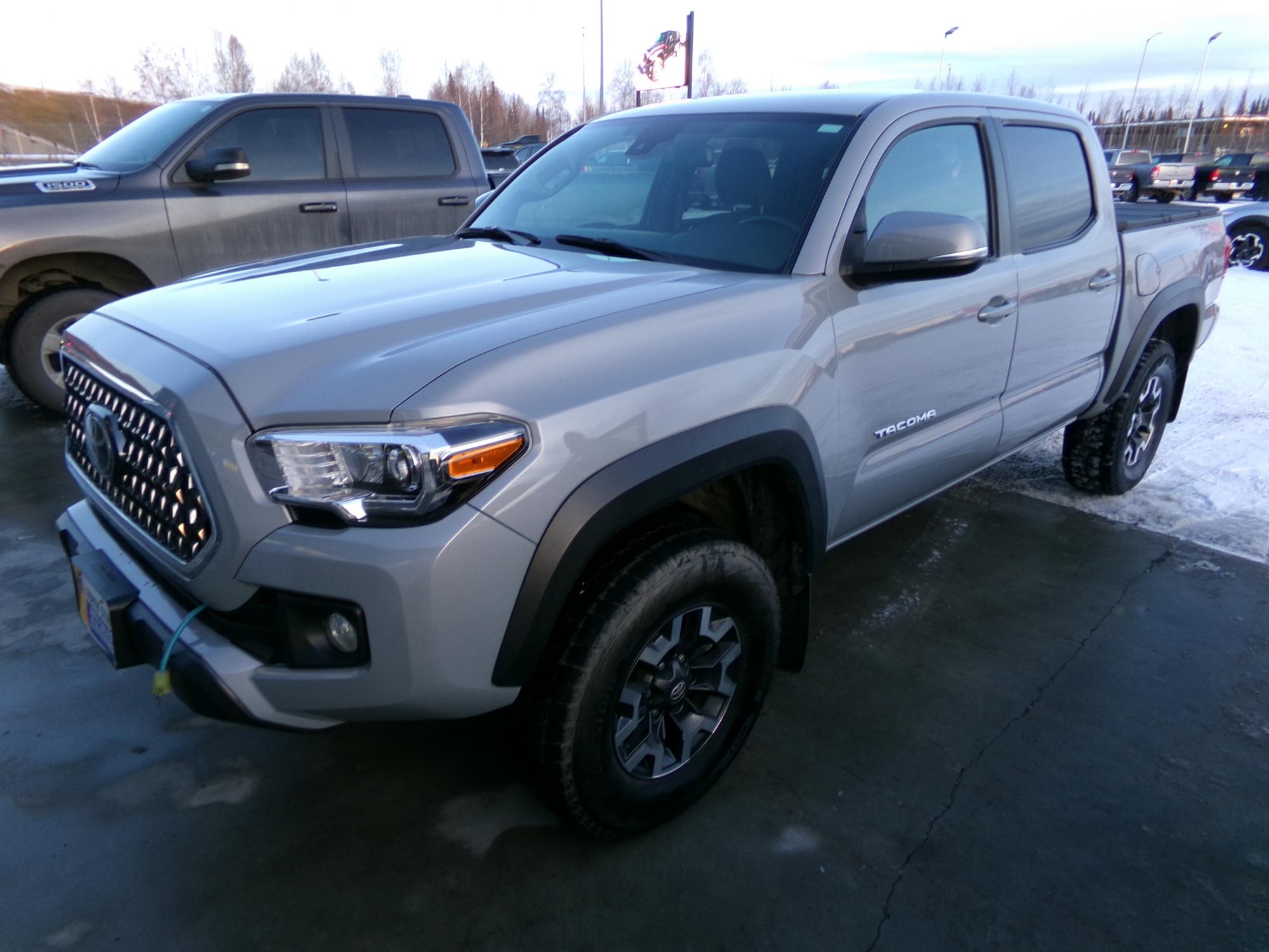 photo of 2019 Toyota Tacoma SR5 Double Cab Long Bed V6 6AT 4WD