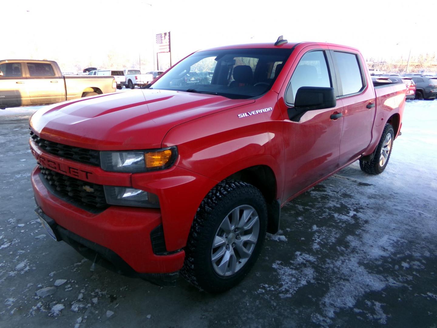 2021 Red Chevrolet Silverado 1500 Custom Crew Cab Short Box 4WD (3GCPYBEK9MG) with an 2.7L L4 DOHC 16V TURBO engine, 6A transmission, located at 2630 Philips Field Rd., Fairbanks, AK, 99709, (907) 458-0593, 64.848068, -147.780609 - Photo#0