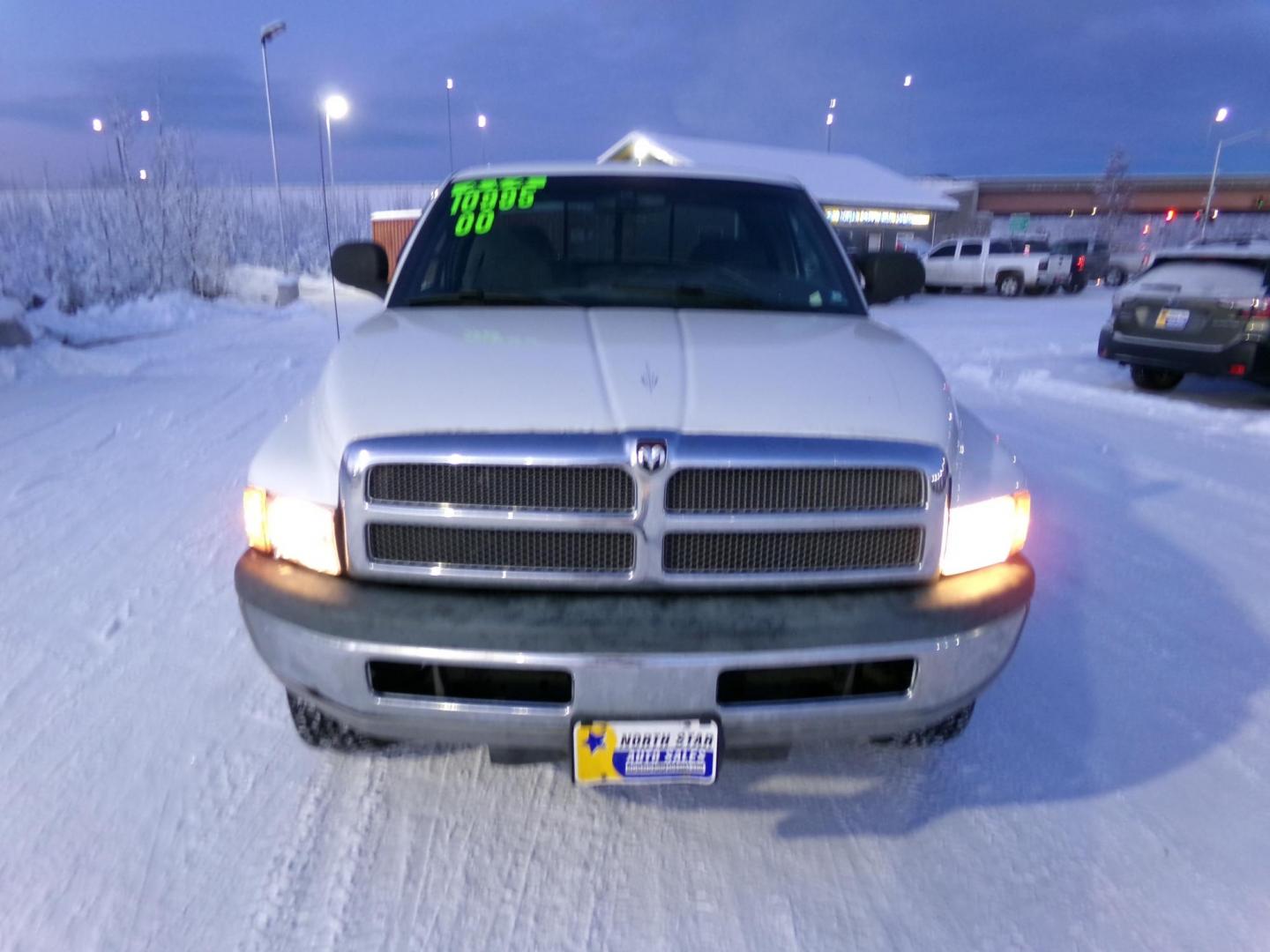 2000 Dodge Ram 1500 Quad Cab Long Bed 4WD (3B7HF13Z8YG) with an 5.9L V8 OHV 16V engine, located at 2630 Philips Field Rd., Fairbanks, AK, 99709, (907) 458-0593, 64.848068, -147.780609 - Photo#1
