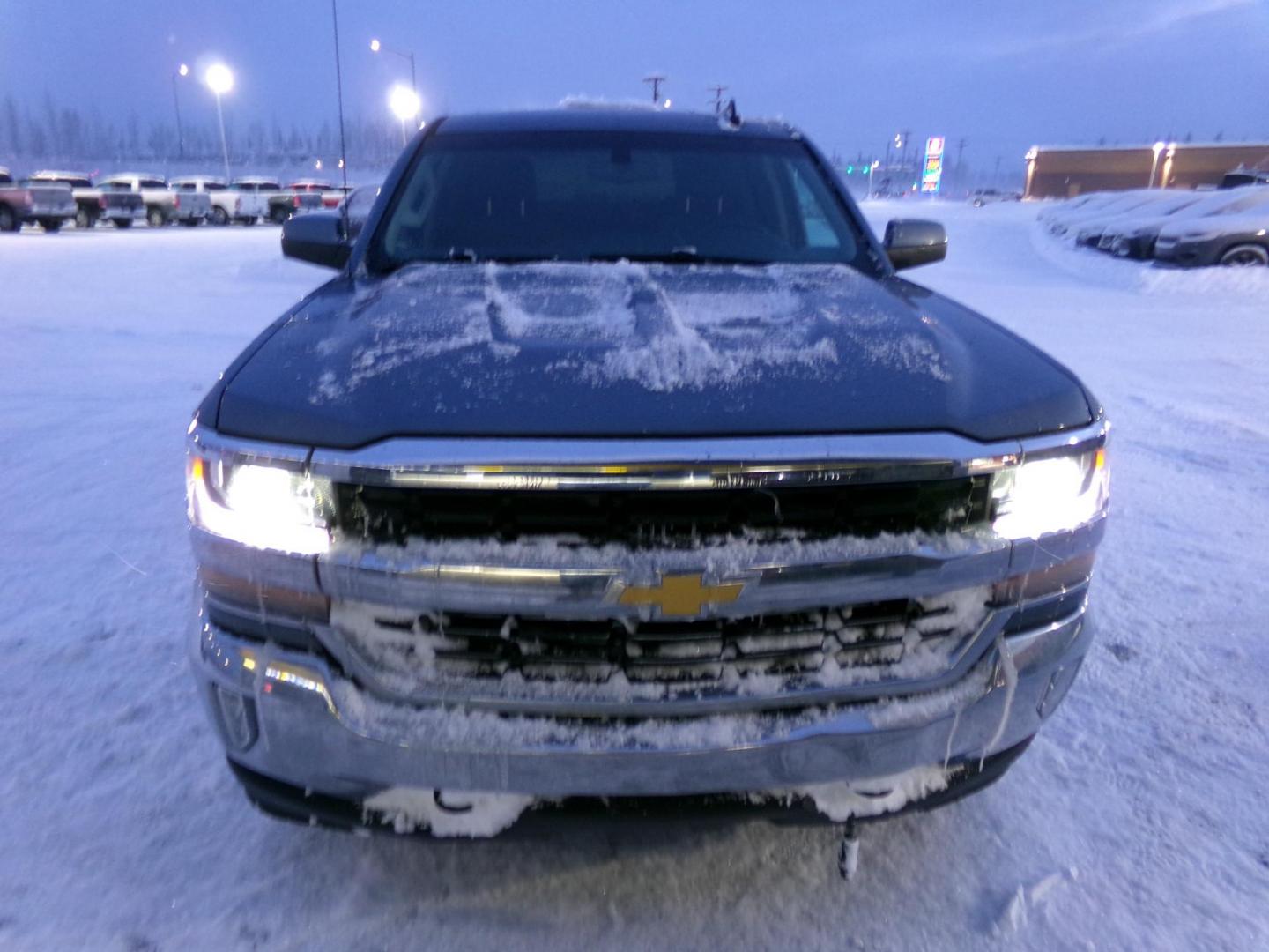 2016 Grey Chevrolet Silverado 1500 LT Double Cab 4WD (1GCVKREC8GZ) with an 5.3L V8 OHV 16V engine, 6A transmission, located at 2630 Philips Field Rd., Fairbanks, AK, 99709, (907) 458-0593, 64.848068, -147.780609 - Photo#1