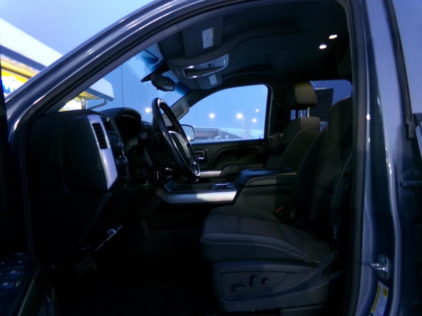 2016 Grey Chevrolet Silverado 1500 LT Double Cab 4WD (1GCVKREC8GZ) with an 5.3L V8 OHV 16V engine, 6A transmission, located at 2630 Philips Field Rd., Fairbanks, AK, 99709, (907) 458-0593, 64.848068, -147.780609 - Photo#4