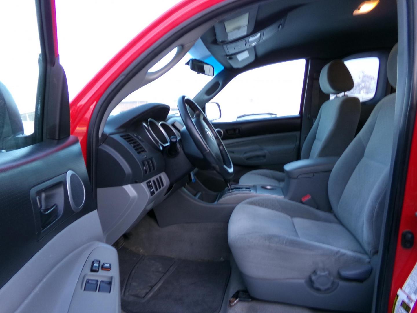 2008 Red Toyota Tacoma Access Cab V6 4WD (5TEUU42N28Z) with an 4.0L V6 DOHC 24V engine, 5-Speed Automatic Overdrive transmission, located at 2630 Philips Field Rd., Fairbanks, AK, 99709, (907) 458-0593, 64.848068, -147.780609 - Photo#4