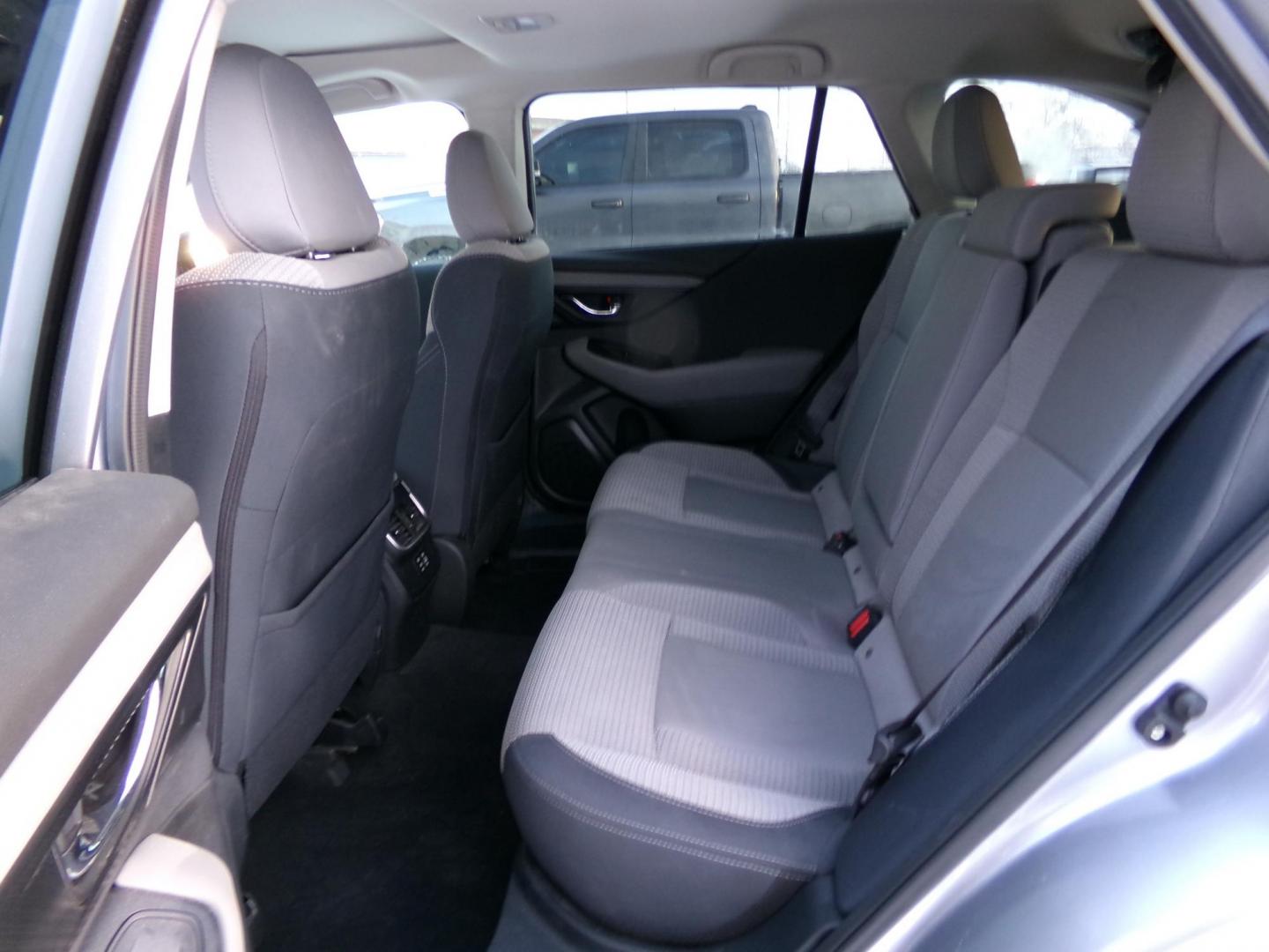 2025 Silver Subaru Outback Premium (4S4BTAFC1S3) with an 2.5L H4 DOHC 16V engine, CVT transmission, located at 2630 Philips Field Rd., Fairbanks, AK, 99709, (907) 458-0593, 64.848068, -147.780609 - Photo#5