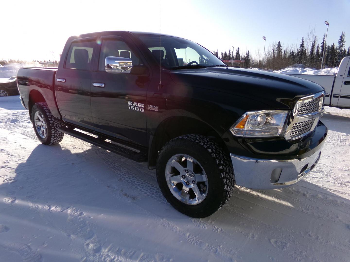 2017 Black /Black Dodge 1500 Laramie Crew Cab SWB 4WD (1C6RR7NT1HS) with an 5.7L V8 OHV 16V engine, 8A transmission, located at 2630 Philips Field Rd., Fairbanks, AK, 99709, (907) 458-0593, 64.848068, -147.780609 - Photo#0