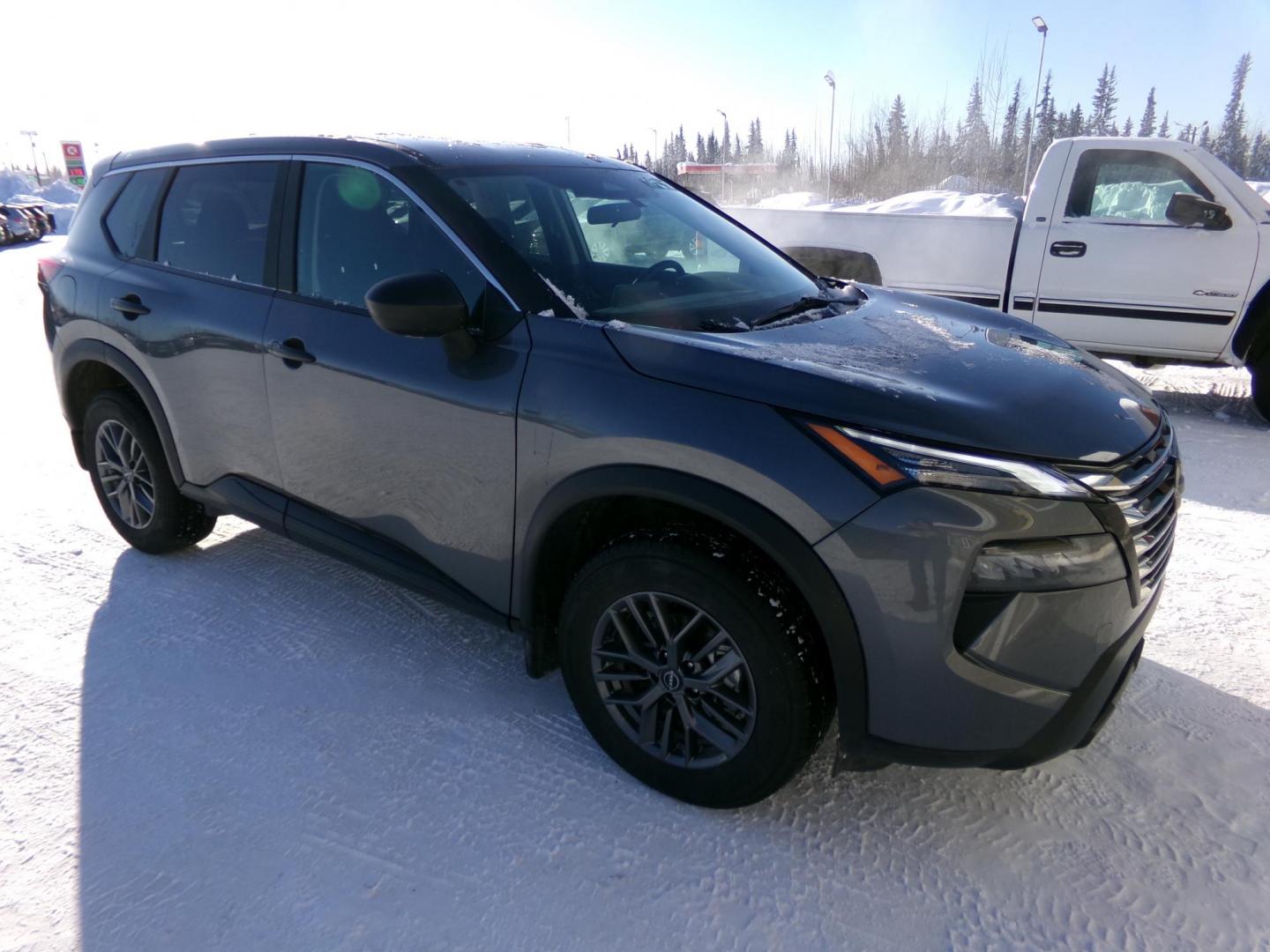 2024 Grey /Black Nissan Rogue S AWD (5N1BT3AB7RC) with an 2.5L L4 DOHC 16V engine, CVT transmission, located at 2630 Philips Field Rd., Fairbanks, AK, 99709, (907) 458-0593, 64.848068, -147.780609 - Photo#0