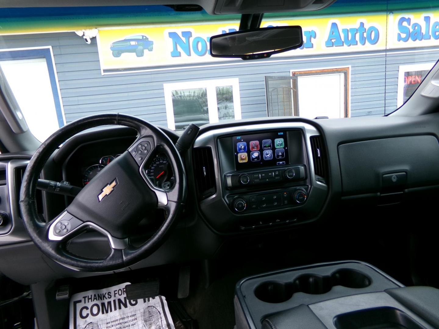 2018 Black Chevrolet Silverado 2500HD LT Crew Cab 4WD (1GC1KVEG6JF) with an 6.0L V8 OHV 16V FFV engine, 6A transmission, located at 2630 Philips Field Rd., Fairbanks, AK, 99709, (907) 458-0593, 64.848068, -147.780609 - Photo#6