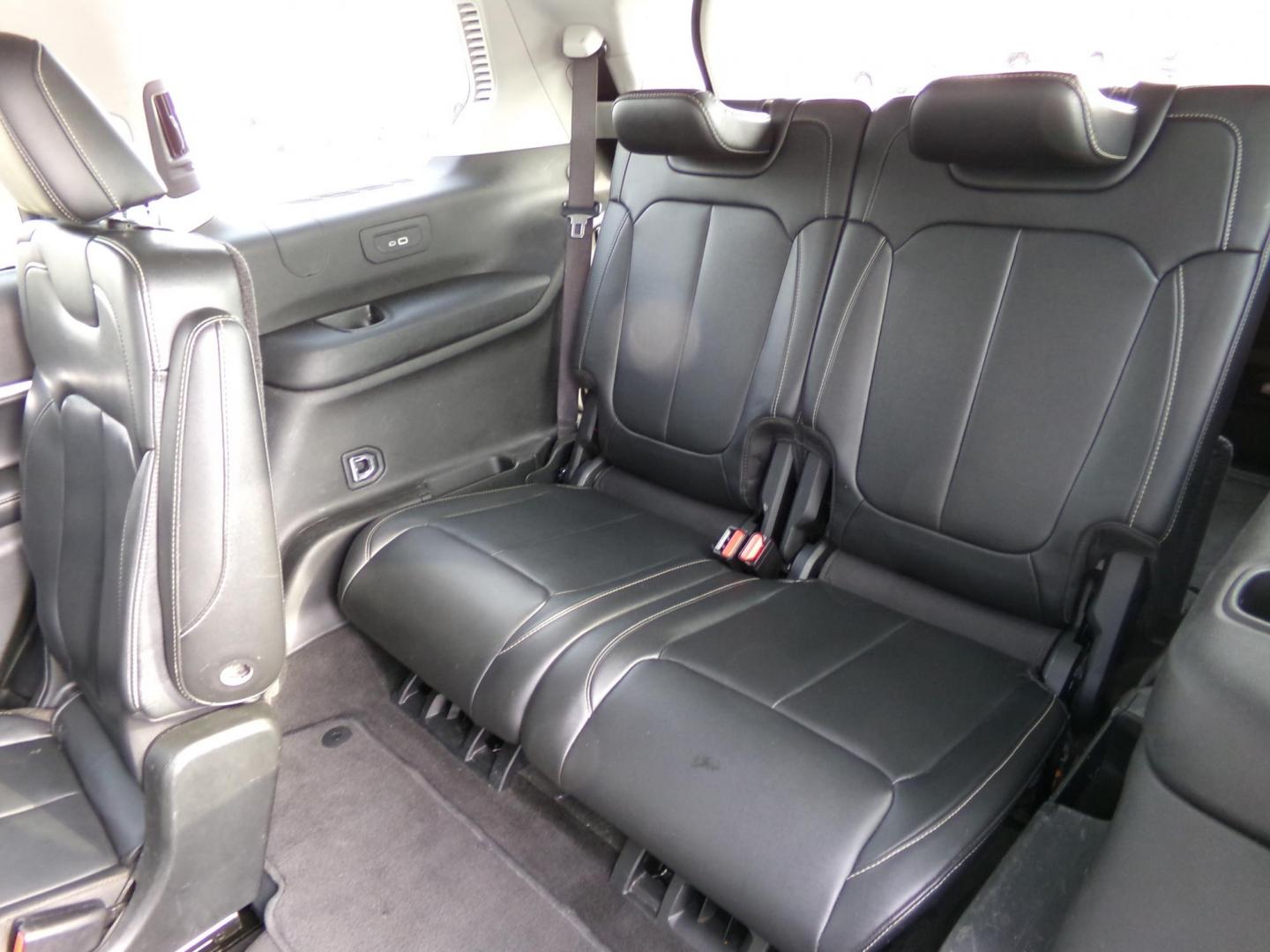 2021 Black /Black Jeep Grand Cherokee Limited 4WD (1C4RJKBG7M8) with an 3.6L V6 DOHC 24V engine, 8A transmission, located at 2630 Philips Field Rd., Fairbanks, AK, 99709, (907) 458-0593, 64.848068, -147.780609 - Photo#6