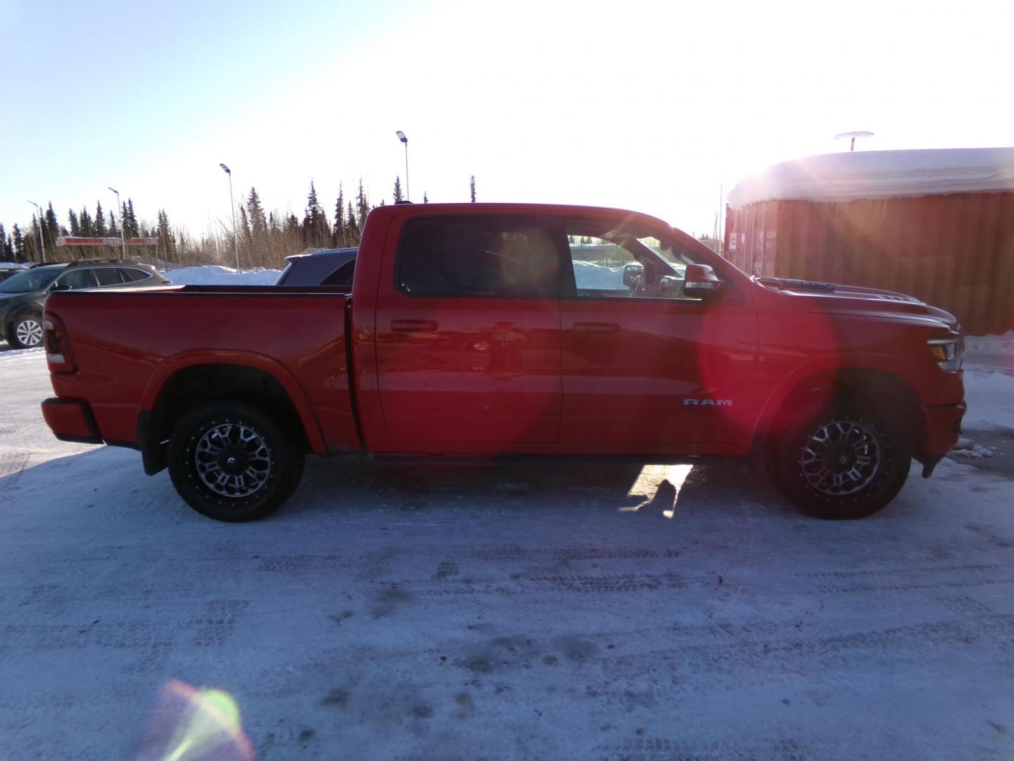2019 Red RAM 1500 Laramie Crew Cab SWB 4WD (1C6SRFJT7KN) with an 5.7L V8 OHV 16V engine, 8A transmission, located at 2630 Philips Field Rd., Fairbanks, AK, 99709, (907) 458-0593, 64.848068, -147.780609 - Photo#2
