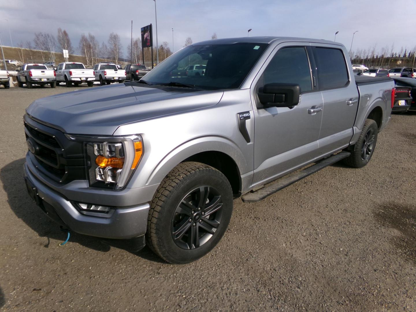 2022 Silver Ford F-150 XL SuperCrew 6.5-ft. Bed 4WD (1FTFW1E89NK) with an 3.5L V6 DOHC 24V engine, 6A transmission, located at 2630 Philips Field Rd., Fairbanks, AK, 99709, (907) 458-0593, 64.848068, -147.780609 - Photo#0