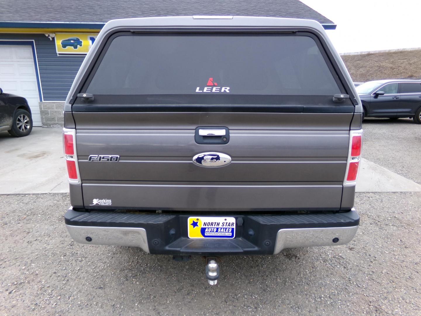 2011 Grey Ford F-150 FX4 SuperCrew 5.5-ft. Bed 4WD (1FTFW1ET0BF) with an 3.5L V6 engine, 4-Speed Automatic transmission, located at 2630 Philips Field Rd., Fairbanks, AK, 99709, (907) 458-0593, 64.848068, -147.780609 - Photo#3