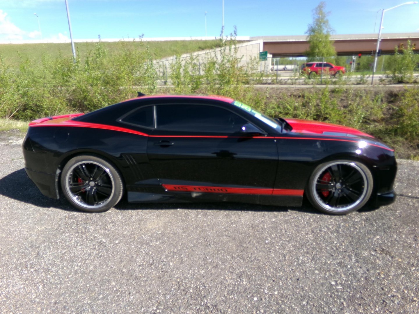 2010 Black Chevrolet Camaro LT2 Coupe (2G1FC1EV4A9) with an 3.6L V6 DOHC 24V engine, 6-Speed Automatic transmission, located at 2630 Philips Field Rd., Fairbanks, AK, 99709, (907) 458-0593, 64.848068, -147.780609- Photo#2