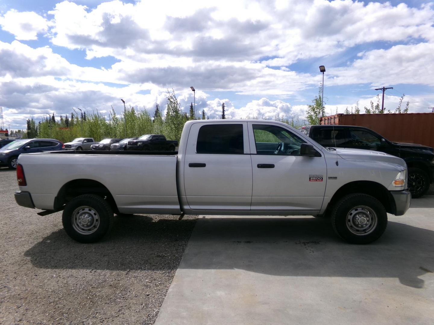 2011 Dodge Ram 2500 Power Wagon Crew Cab 4WD (3D7TT2CT5BG) with an 5.7L V8 OHV 16V engine, located at 2630 Philips Field Rd., Fairbanks, AK, 99709, (907) 458-0593, 64.848068, -147.780609- Photo#2