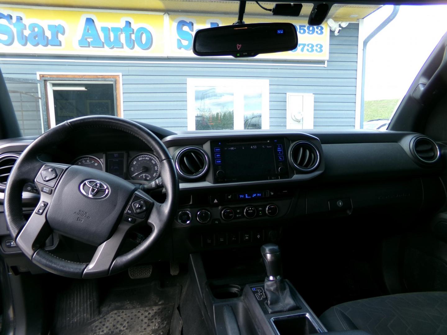 2017 Grey Toyota Tacoma SR5 Double Cab Long Bed V6 6AT 4WD (3TMCZ5AN5HM) with an 3.6L V6 DOHC 24V engine, 6A transmission, located at 2630 Philips Field Rd., Fairbanks, AK, 99709, (907) 458-0593, 64.848068, -147.780609 - Photo#6
