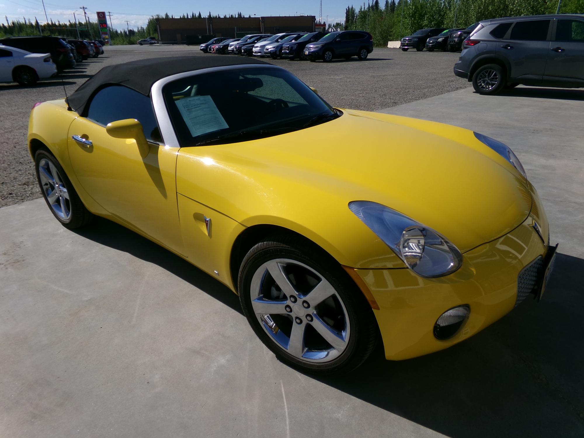 photo of 2007 Pontiac Solstice RWD Manual Coupe 
