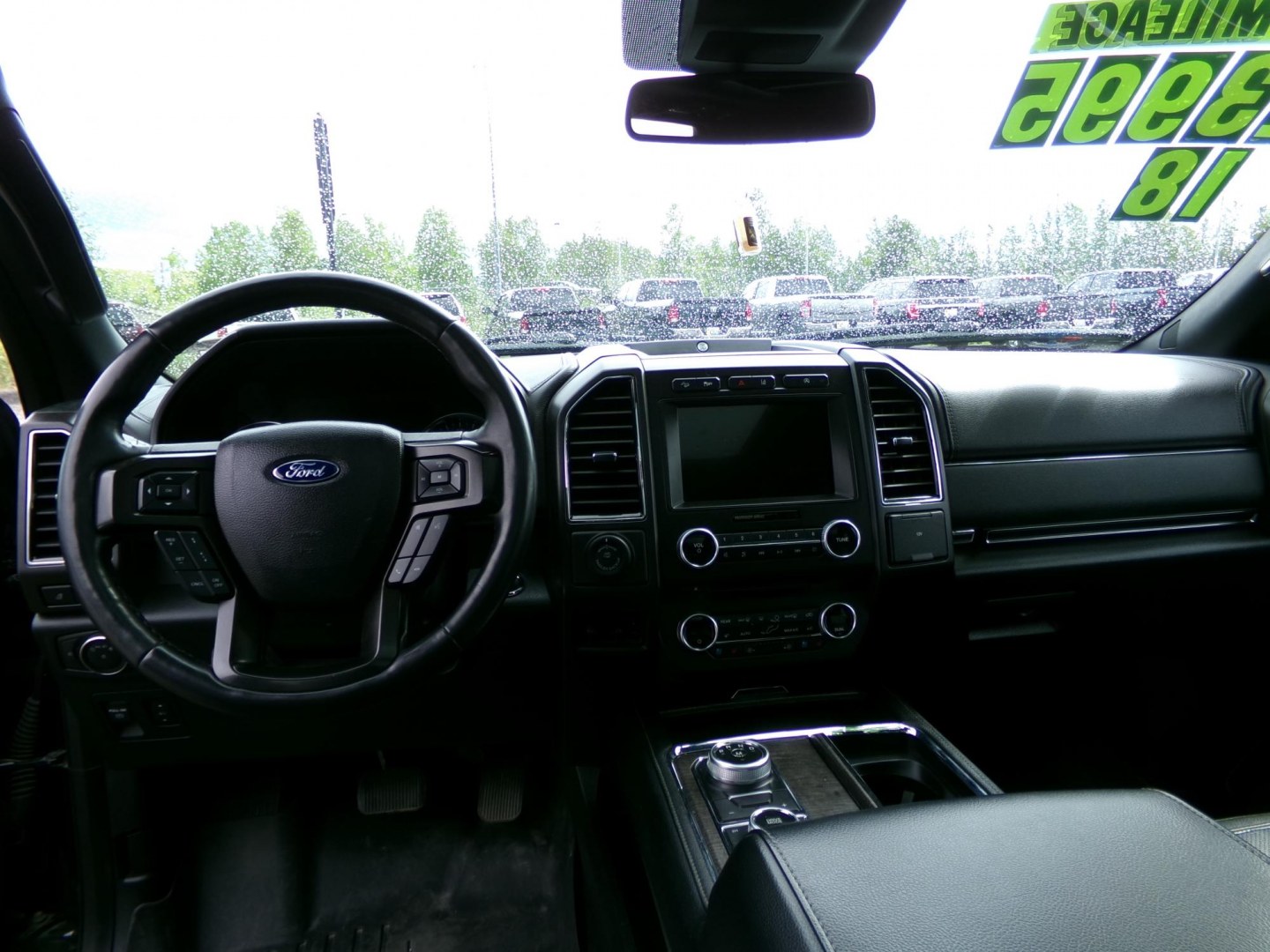 2018 Black /Black Ford Expedition MAX Limited 4WD (1FMJK2AT4JE) with an 3.5L V6 DOHC 24V FFV engine, 6A transmission, located at 2630 Philips Field Rd., Fairbanks, AK, 99709, (907) 458-0593, 64.848068, -147.780609- Photo#7