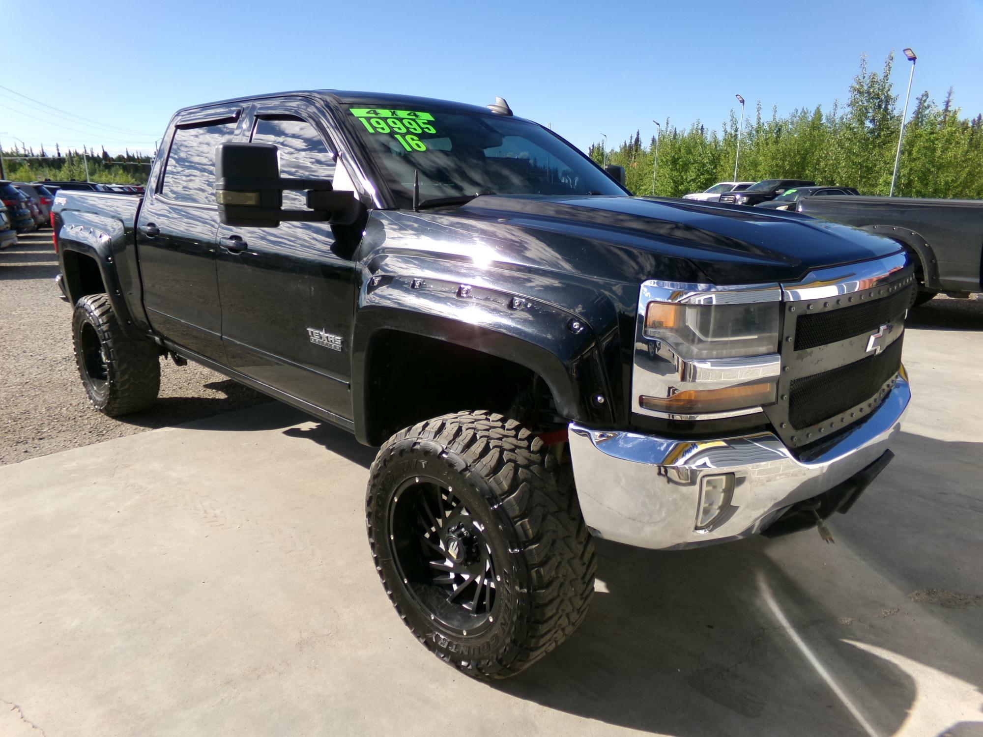 photo of 2016 Chevrolet Silverado 1500 LT Crew Cab 4WD