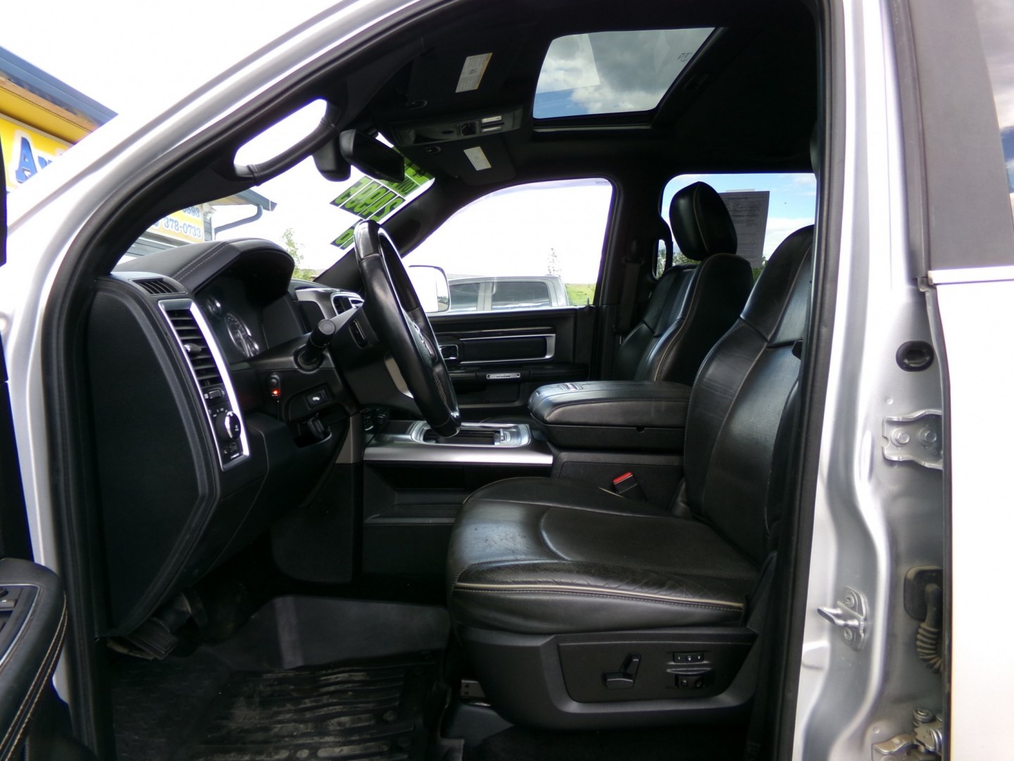2016 Silver Dodge 1500 Longhorn Crew Cab SWB 4WD (1C6RR7PT6GS) with an 5.7L V8 OHV 16V engine, 6A transmission, located at 2630 Philips Field Rd., Fairbanks, AK, 99709, (907) 458-0593, 64.848068, -147.780609- Photo#4