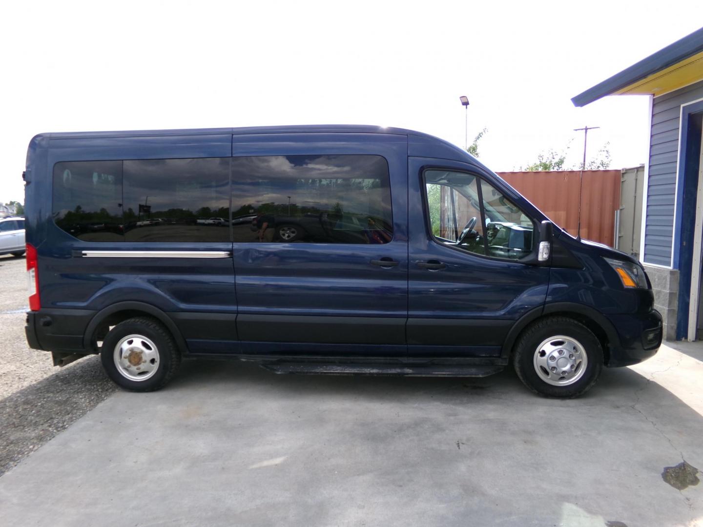 2020 Blue Ford Transit 350 Wagon Med. Roof XL w/Sliding Pass. 148-in. WB (1FBAX9C84LK) with an 3.5L V6 DOHC 24V engine, 6A transmission, located at 2630 Philips Field Rd., Fairbanks, AK, 99709, (907) 458-0593, 64.848068, -147.780609- Photo#2