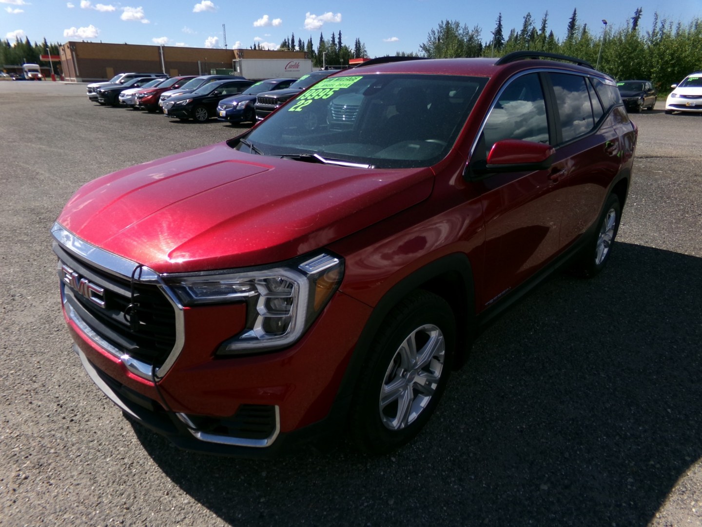 2022 Red GMC Terrain SLE AWD (3GKALTEV1NL) with an 1.4L L4 DOHC 16V TURBO engine, 6A transmission, located at 2630 Philips Field Rd., Fairbanks, AK, 99709, (907) 458-0593, 64.848068, -147.780609- Photo#0