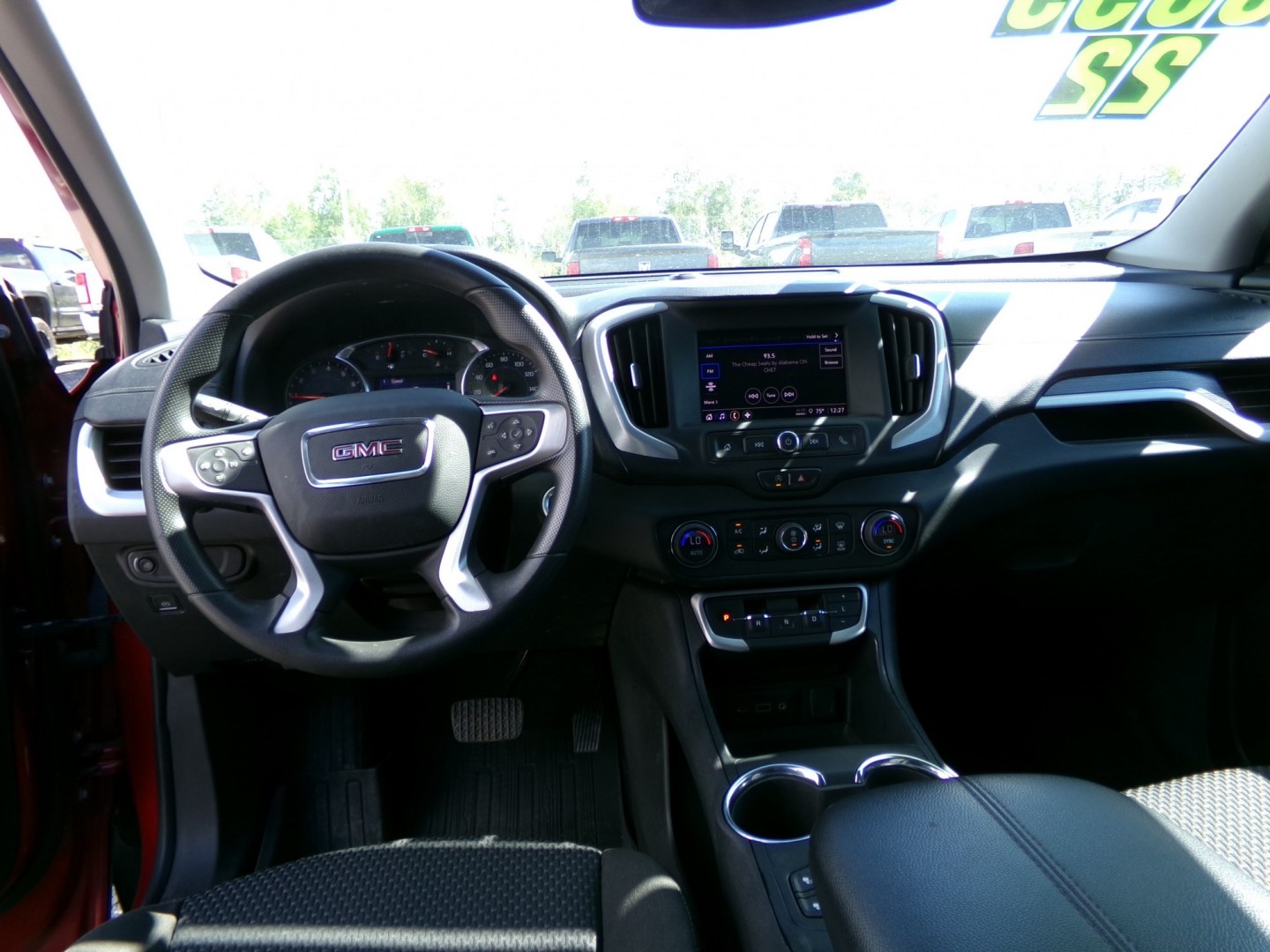 2022 Red GMC Terrain SLE AWD (3GKALTEV1NL) with an 1.4L L4 DOHC 16V TURBO engine, 6A transmission, located at 2630 Philips Field Rd., Fairbanks, AK, 99709, (907) 458-0593, 64.848068, -147.780609- Photo#6