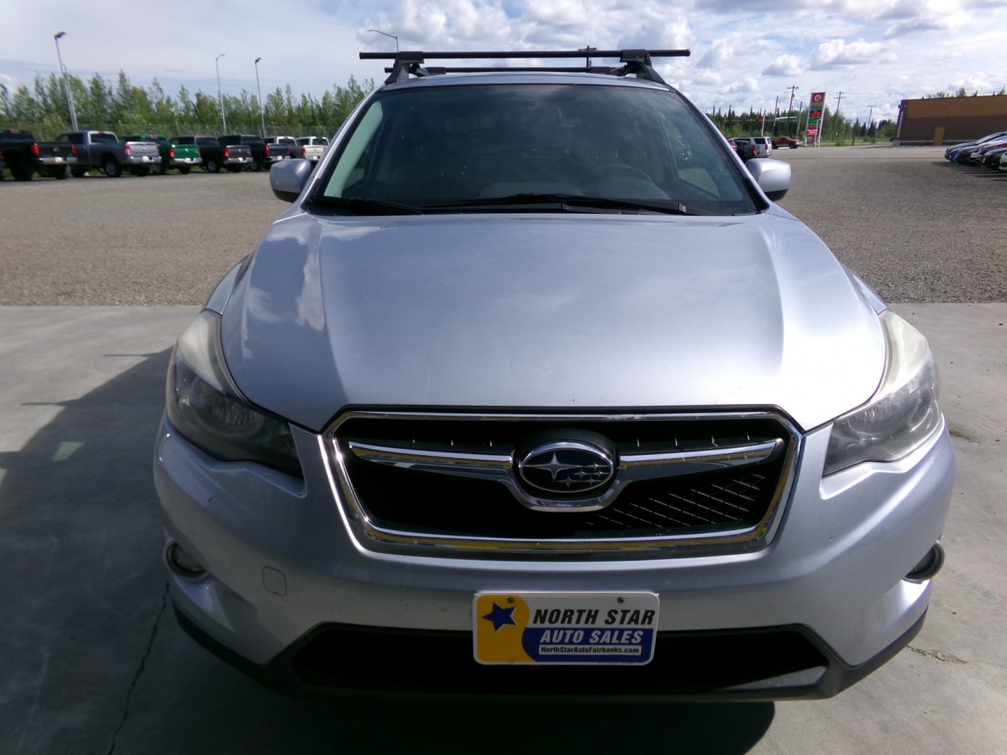 2013 Silver Subaru XV Crosstrek 2.0 Limited (JF2GPAKC9DH) with an 2.0L L4 DOHC 16V engine, Continuously Variable Transmission transmission, located at 2630 Philips Field Rd., Fairbanks, AK, 99709, (907) 458-0593, 64.848068, -147.780609- Photo#1