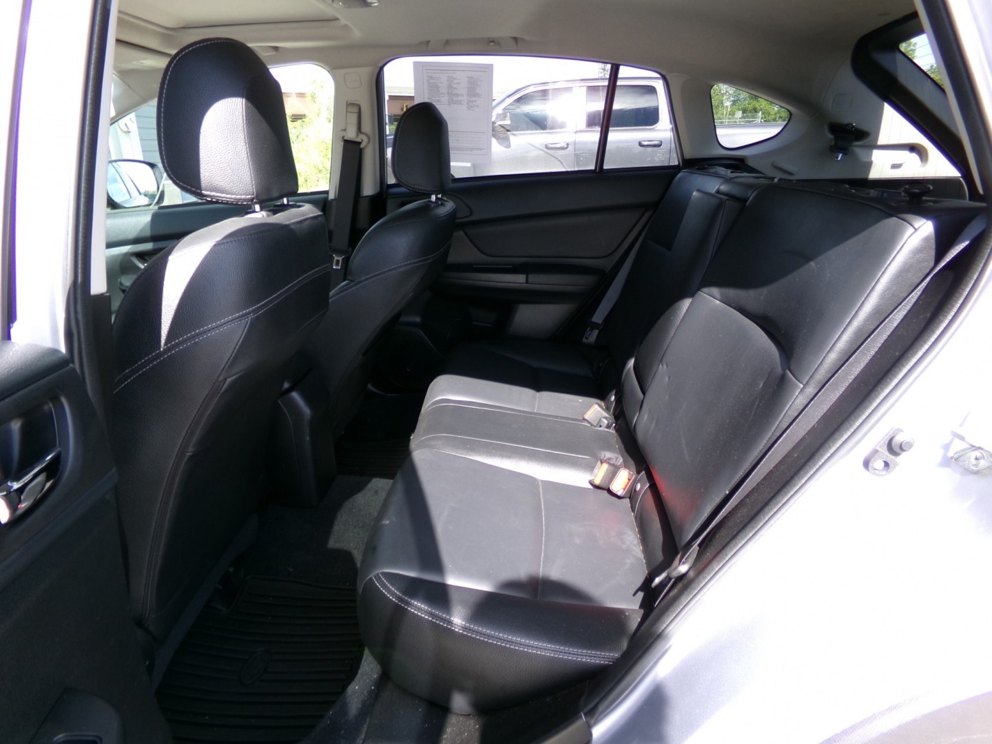 2013 Silver Subaru XV Crosstrek 2.0 Limited (JF2GPAKC9DH) with an 2.0L L4 DOHC 16V engine, Continuously Variable Transmission transmission, located at 2630 Philips Field Rd., Fairbanks, AK, 99709, (907) 458-0593, 64.848068, -147.780609- Photo#5