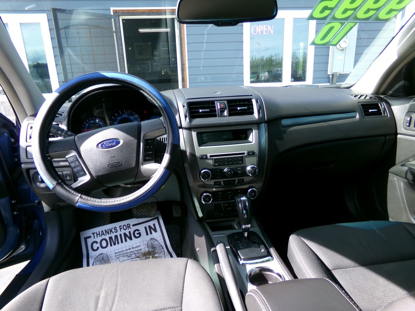 2010 Blue /Black Ford Fusion V6 SEL AWD (3FAHP0CG2AR) with an 3.0L V6 DOHC 24V engine, 5-Speed Automatic transmission, located at 2630 Philips Field Rd., Fairbanks, AK, 99709, (907) 458-0593, 64.848068, -147.780609- Photo#6