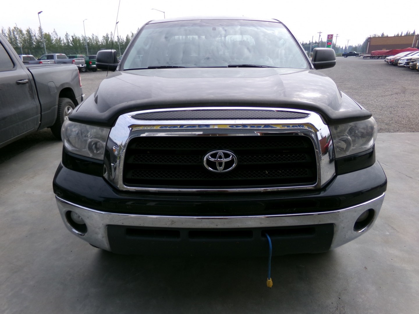 2008 Toyota Tundra SR5 Double Cab 4.7L Long Bed 4WD (5TFBT54178X) with an 4.7L V8 DOHC 32V engine, 5A OD transmission, located at 2630 Philips Field Rd., Fairbanks, AK, 99709, (907) 458-0593, 64.848068, -147.780609- Photo#1