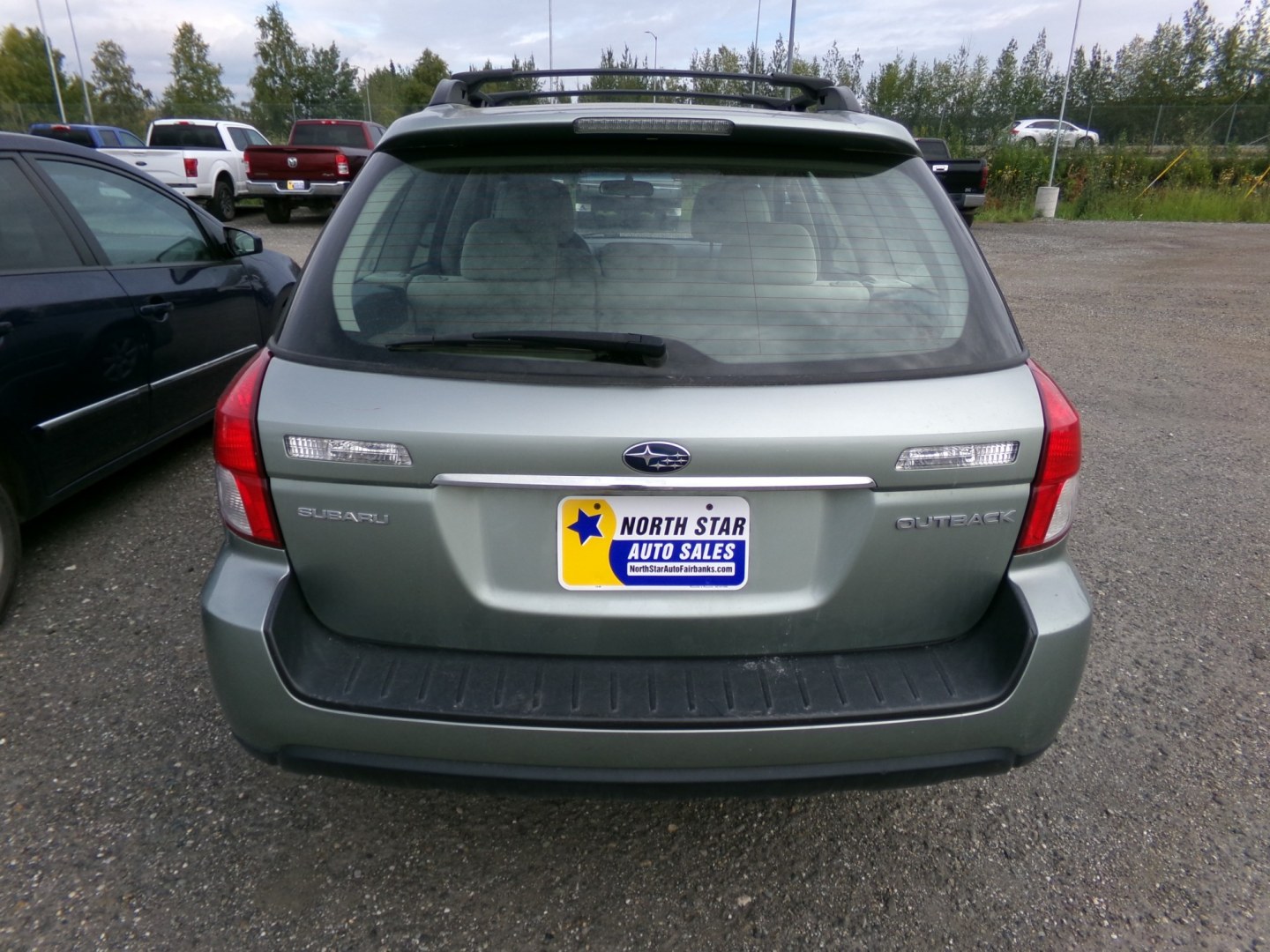 2009 Blue Subaru Outback 2.5i (4S4BP61C396) with an 2.5L H4 SOHC 16V engine, 4A transmission, located at 2630 Philips Field Rd., Fairbanks, AK, 99709, (907) 458-0593, 64.848068, -147.780609- Photo#3