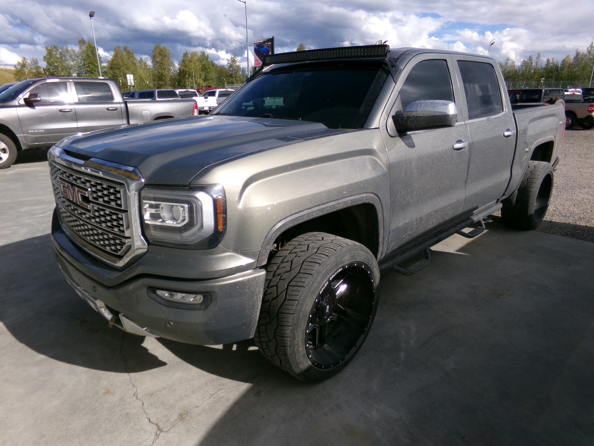 photo of 2018 GMC Sierra 1500 Denali Crew Cab Long Box 4WD