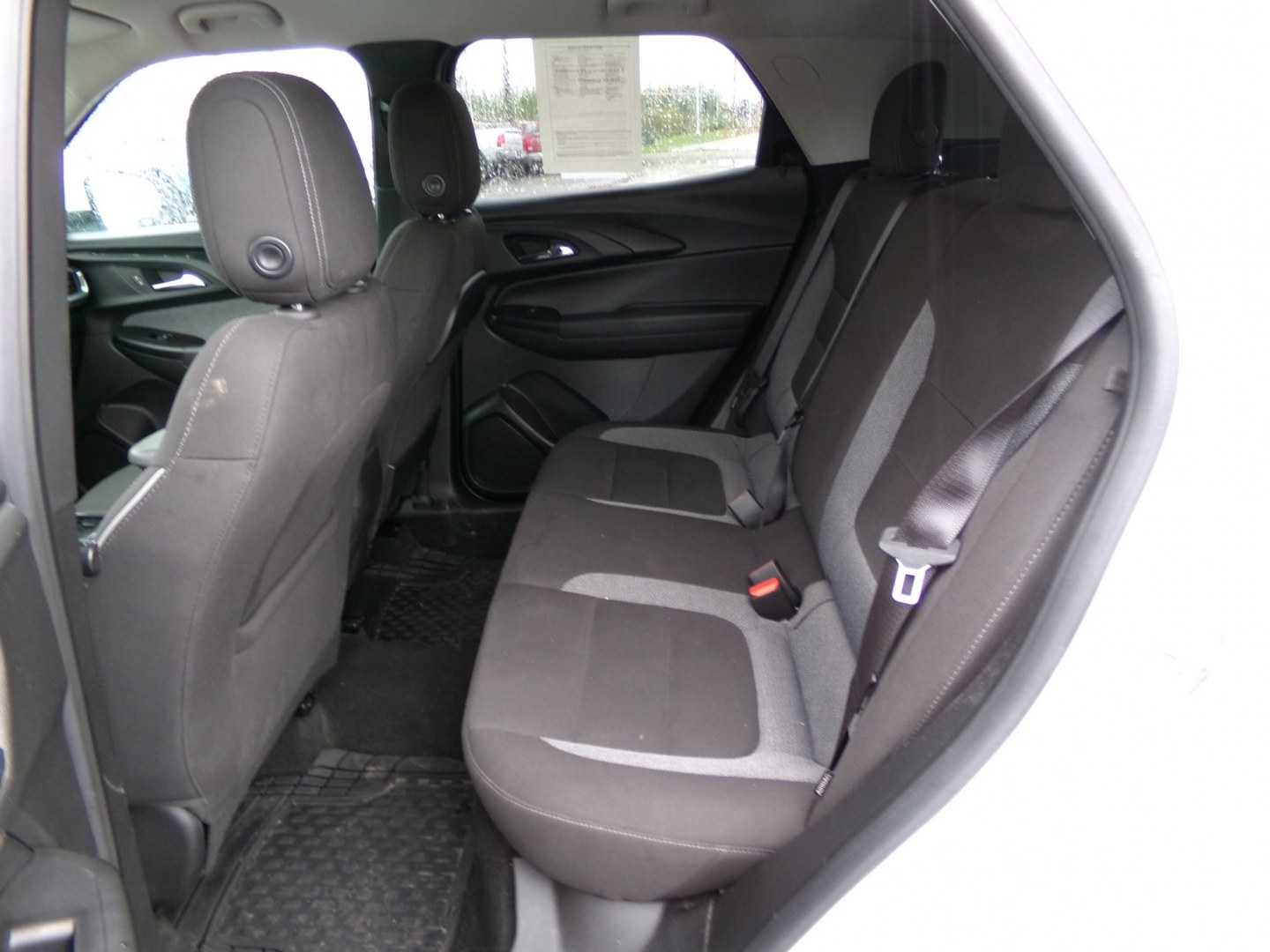 2022 White Chevrolet Trailblazer LT AWD (KL79MRSLXNB) with an 1.3L L3 DOHC 12V engine, 9A transmission, located at 2630 Philips Field Rd., Fairbanks, AK, 99709, (907) 458-0593, 64.848068, -147.780609- Photo#5