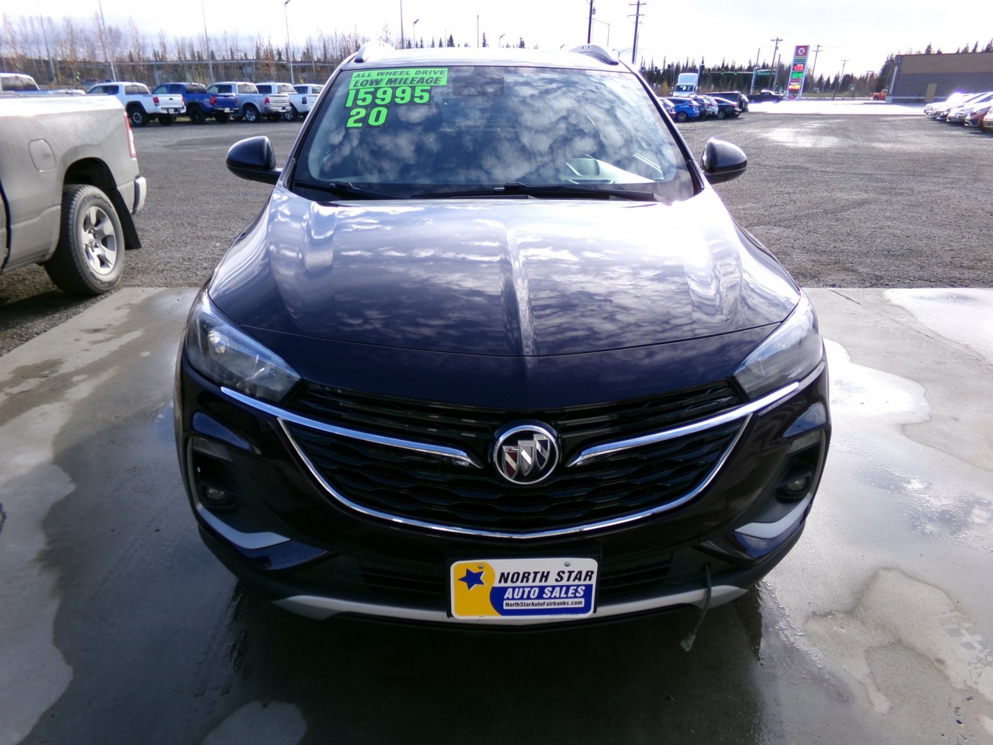 2020 Black Buick Encore GX Select AWD (KL4MMESL2LB) with an 1.3L L3 TURBO engine, 9A transmission, located at 2630 Philips Field Rd., Fairbanks, AK, 99709, (907) 458-0593, 64.848068, -147.780609- Photo#1