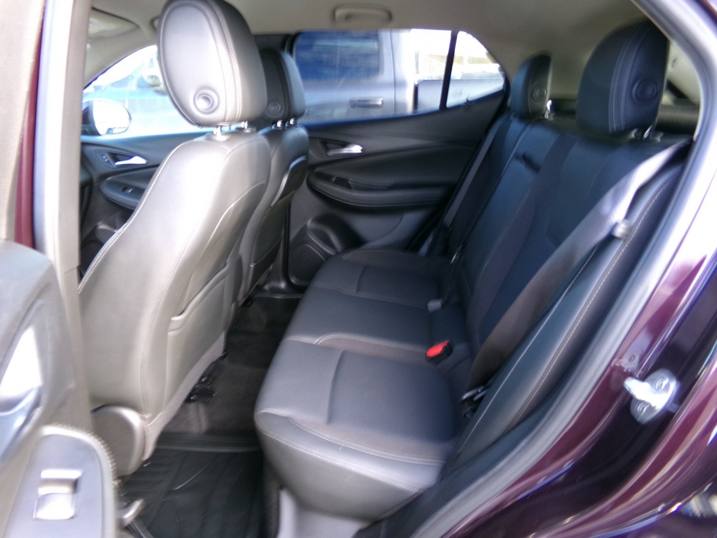 2020 Black Buick Encore GX Select AWD (KL4MMESL2LB) with an 1.3L L3 TURBO engine, 9A transmission, located at 2630 Philips Field Rd., Fairbanks, AK, 99709, (907) 458-0593, 64.848068, -147.780609- Photo#5