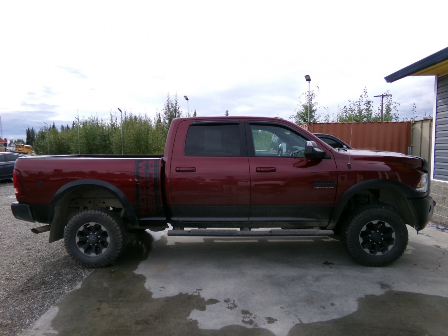 2017 Red RAM 2500 Power Wagon Crew Cab SWB 4WD (3C6TR5EJXHG) with an 6.4L V8 engine, 6A transmission, located at 2630 Philips Field Rd., Fairbanks, AK, 99709, (907) 458-0593, 64.848068, -147.780609- Photo#2