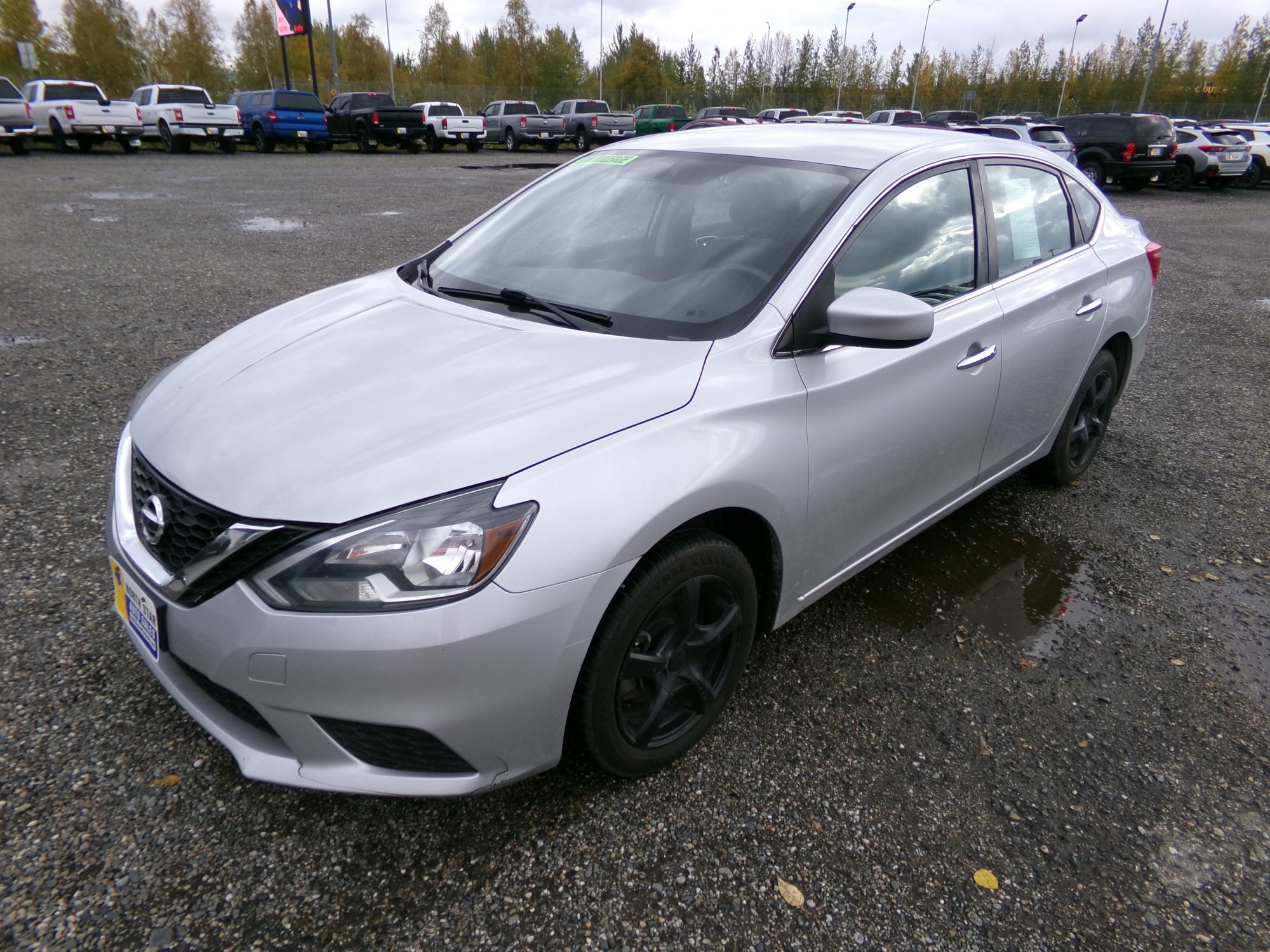 photo of 2017 Nissan Sentra S 6MT