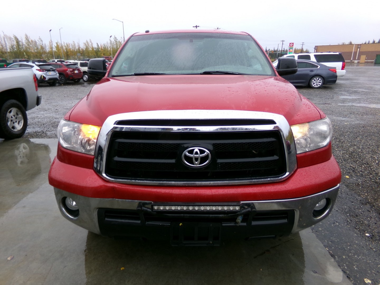 2013 Red Toyota Tundra Tundra-Grade 4.6L CrewMax 4WD (5TFDM5F13DX) with an 4.6L V8 DOHC 32V engine, 6-Speed Automatic transmission, located at 2630 Philips Field Rd., Fairbanks, AK, 99709, (907) 458-0593, 64.848068, -147.780609- Photo#1