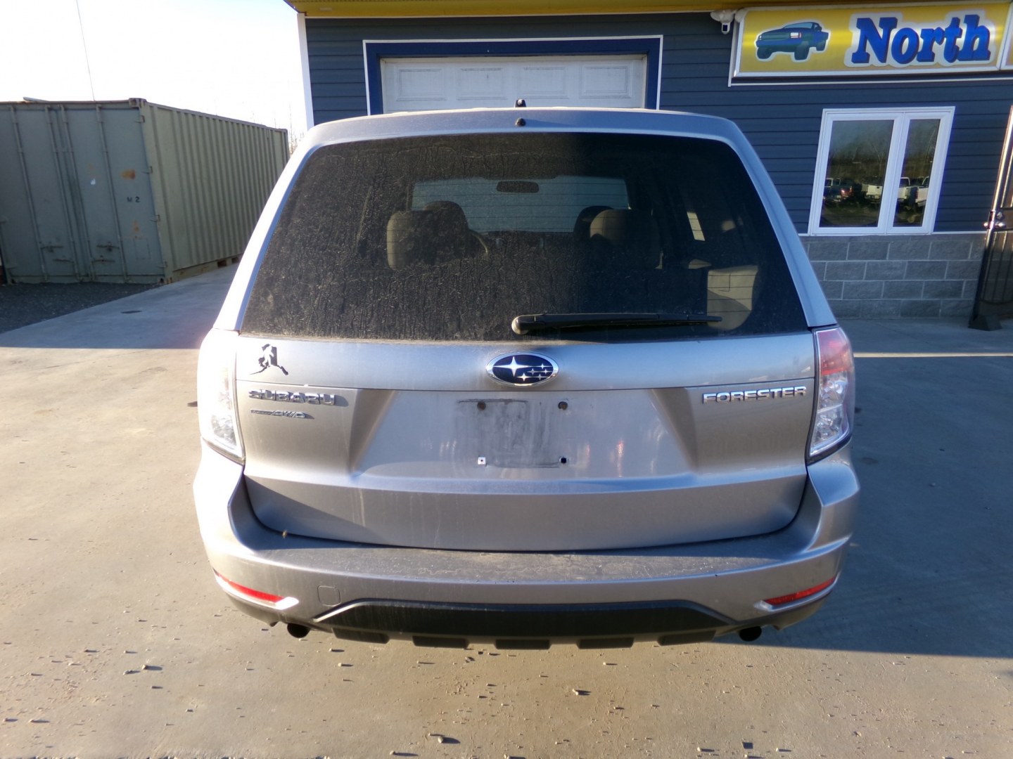 2011 Silver Subaru Forester 2.5X (JF2SHBAC5BH) with an 2.5L H4 SOHC 16V engine, 4A transmission, located at 2630 Philips Field Rd., Fairbanks, AK, 99709, (907) 458-0593, 64.848068, -147.780609- Photo#3