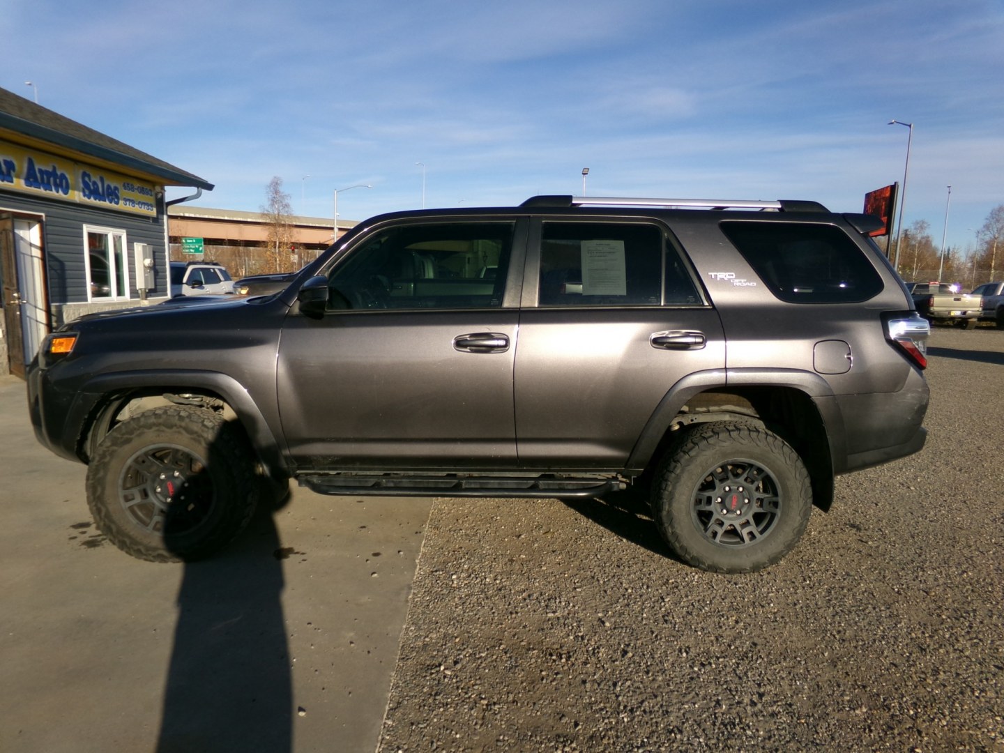 2018 Grey Toyota 4Runner Trail 4WD (JTEBU5JR9J5) with an 4.0L V6 DOHC 24V engine, 5A transmission, located at 2630 Philips Field Rd., Fairbanks, AK, 99709, (907) 458-0593, 64.848068, -147.780609- Photo#2