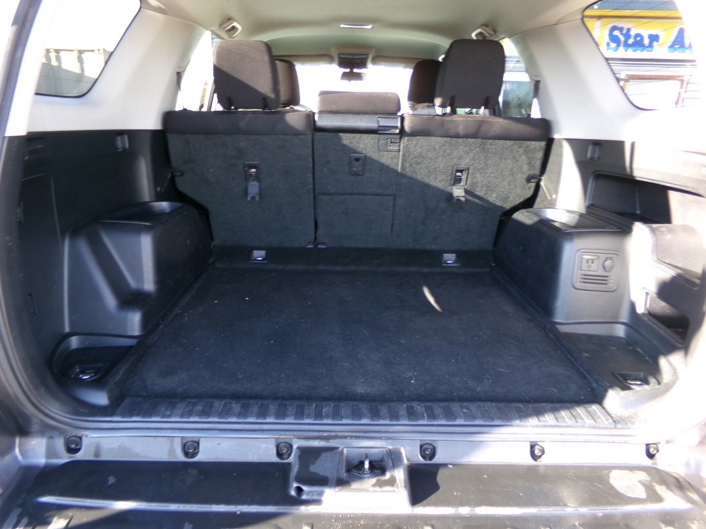 2018 Grey Toyota 4Runner Trail 4WD (JTEBU5JR9J5) with an 4.0L V6 DOHC 24V engine, 5A transmission, located at 2630 Philips Field Rd., Fairbanks, AK, 99709, (907) 458-0593, 64.848068, -147.780609- Photo#7