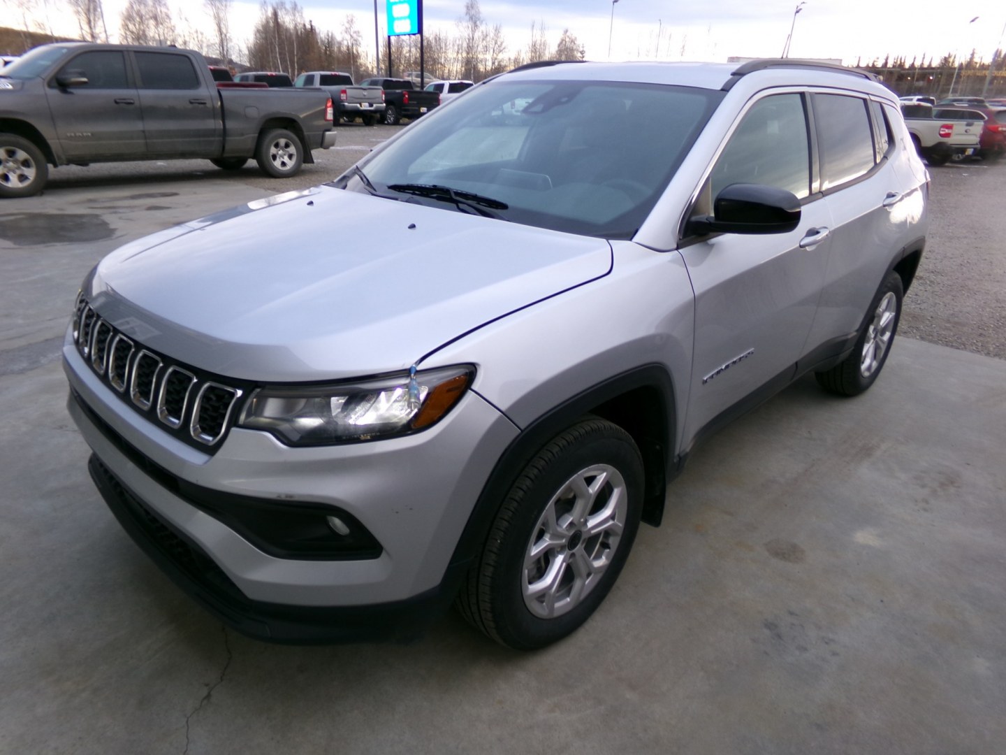 2025 Silver Jeep Compass Latitude (3C4NJDBN4ST) with an 2.0L L4 DOHC 16V TURBO engine, located at 2630 Philips Field Rd., Fairbanks, AK, 99709, (907) 458-0593, 64.848068, -147.780609- Photo#0