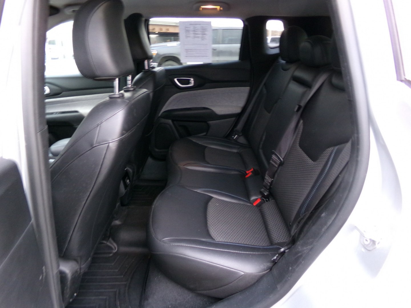 2025 Silver Jeep Compass Latitude (3C4NJDBN4ST) with an 2.0L L4 DOHC 16V TURBO engine, located at 2630 Philips Field Rd., Fairbanks, AK, 99709, (907) 458-0593, 64.848068, -147.780609- Photo#5
